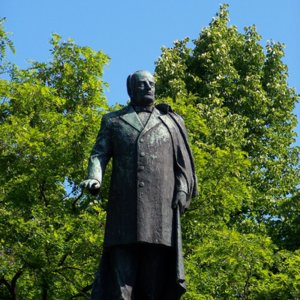bg