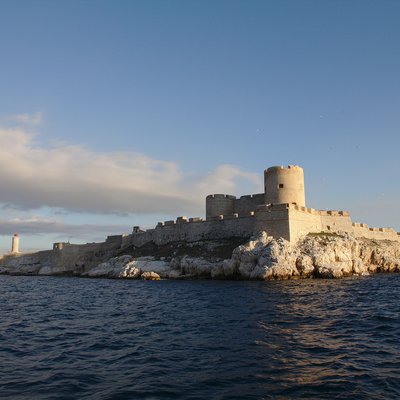 bg